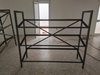 3 Estanterías Metálicas Comercios. 125€/estantería