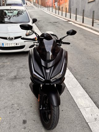 Moto Scooter Negra