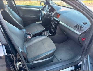 Opel Astra 2009
