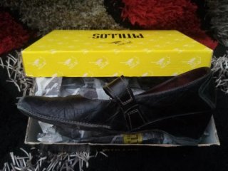 Zapatos Pitillos Negros llevate otro zapato gratis