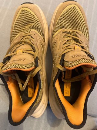 Zapatilla Trail Hoka Anacapa Freedom piel malla
