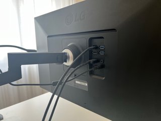 Monitor LG UltraFine 27 4K Ergo