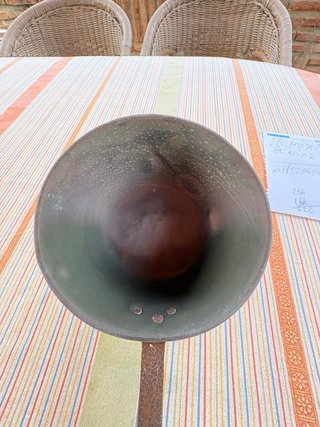Cazuela antigua de hierro y metal