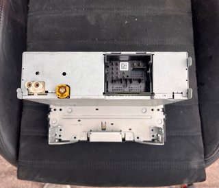 Radio Seat Leon 3