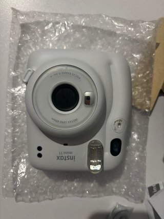 Cámara Fujifilm Instax Mini 11 Blanca