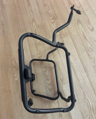 Maletas laterales y herrajes Givi Yamaha FZ6