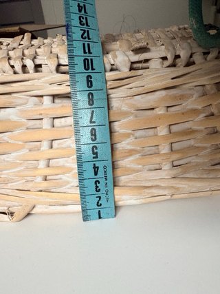 Cesto de mimbre beige