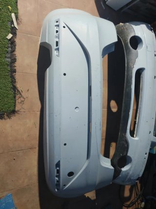 Paragolpes Seat León 2012