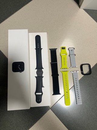 Apple Watch Series 5 44mm