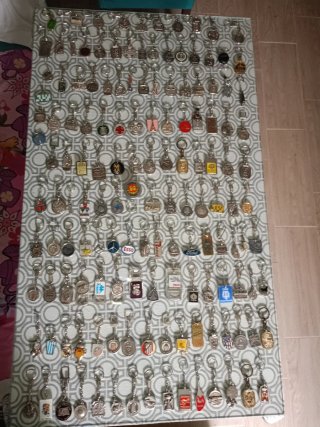 Lote de llaveros antiguos variados