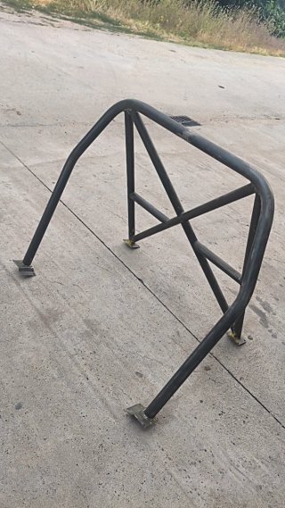 Arco antivuelco trasero Saxo 106
