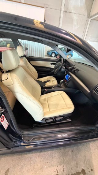 BMW Serie 1 118i 143cv automático