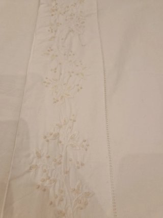 Sabana Zara Home con cenefa bordada