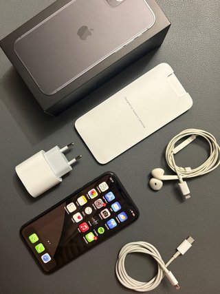 iPhone 11 Pro 64GB Grigio Siderale + Accessori