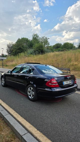 Mercedes-Benz Clase E320