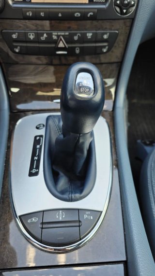 Mercedes-Benz Clase E320
