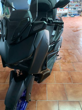 Yamaha XMAX 125 Negra