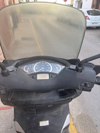 Yamaha Xmax para desguace