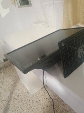 TV Engel 22” LED HDMI USB Euroconector