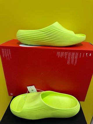 Chanclas Nike ReactX Rejuvn8 Slide Verde Neón