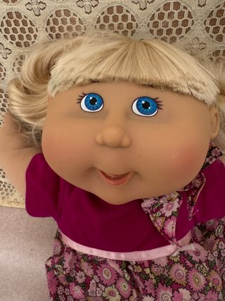 Muñeca Cabbage Patch Kids Ojos Azules