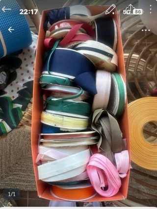Lotes de cintas de tela y pasamanería