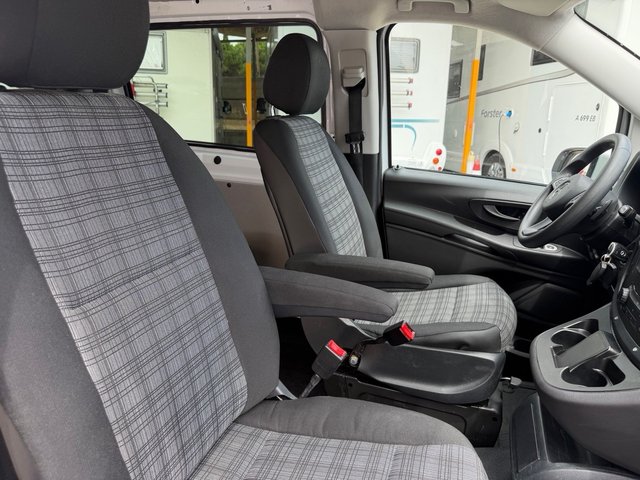 Mercedes-Benz Vito TOURER 116CDI 2022