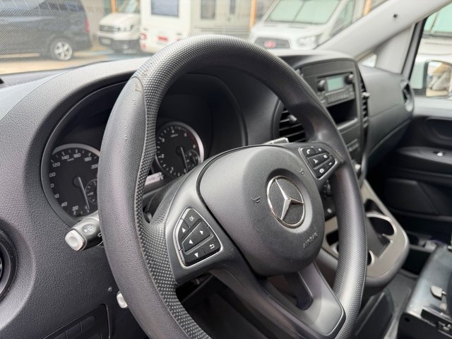 Mercedes-Benz Vito TOURER 116CDI 2022