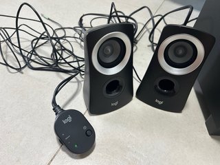 Logitech Z313 Altavoces Multimedia 2.1
