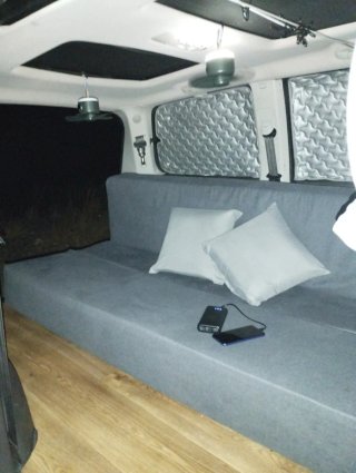 Citroen C8 Exclusive-Monovolumen 7 plazas-Camper