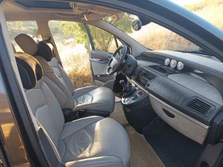 Citroen C8 - Coche Camper y Familiar de 7 plazas