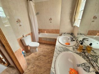 Chalet en venta en Altos - La Florida en Orihuela