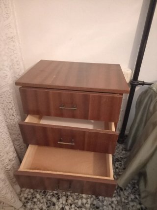 Cómoda, 2 mesitas y espejo vintage