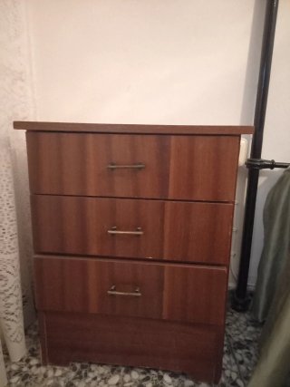 Cómoda, 2 mesitas y espejo vintage