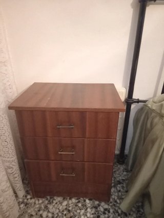 Cómoda, 2 mesitas y espejo vintage