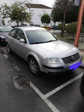 Volkswagen Passat 2002 130 CV kilometraje 320000