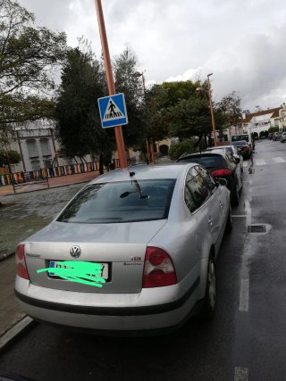 Volkswagen Passat 2002 130 CV kilometraje 320000