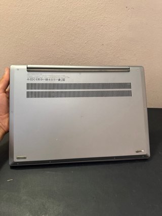 Portátil Lenovo i7