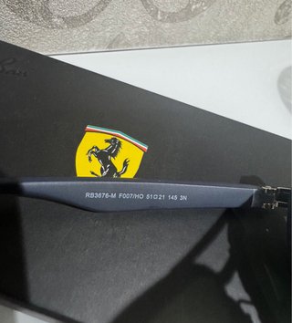 Gafas Ray-Ban Scuderia Ferrari