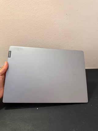 Portátil Lenovo i5