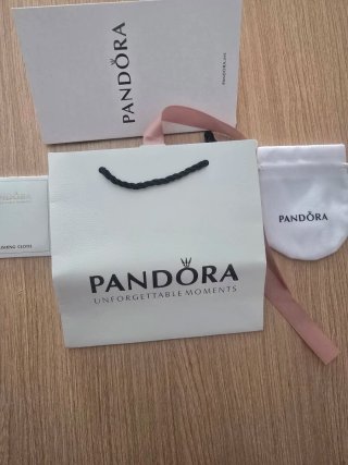 Bolsa Pandora, bolsita y toallita