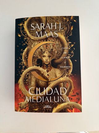 Saga completa Ciudad Medialuna – Sarah J. Maas