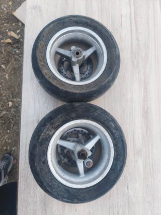 Ruedas minimoto con disco de freno