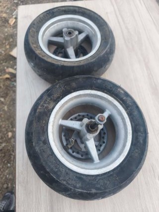 Ruedas minimoto con disco de freno