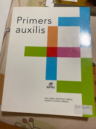 Primers auxilis