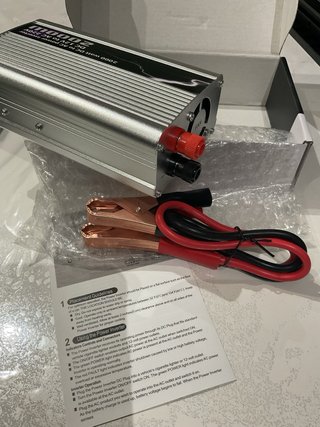 Inverter 2000W DC 12V/24V AC 110/220V