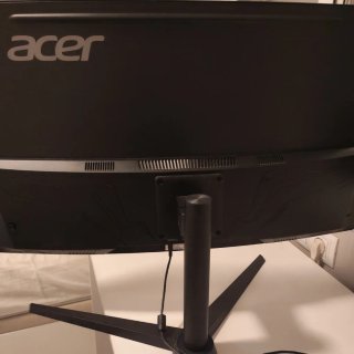 Monitor Curvo Acer ZX32OQU 32 pulgadas