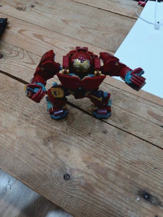 Lego Hulkbuster Avengers