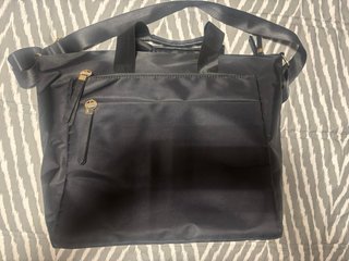 Bolso de viaje Parfois negro (para maleta)
