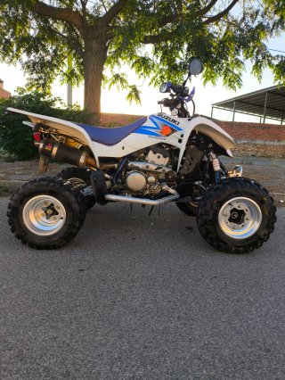 Suzuki LTZ 400 Quad Blanco